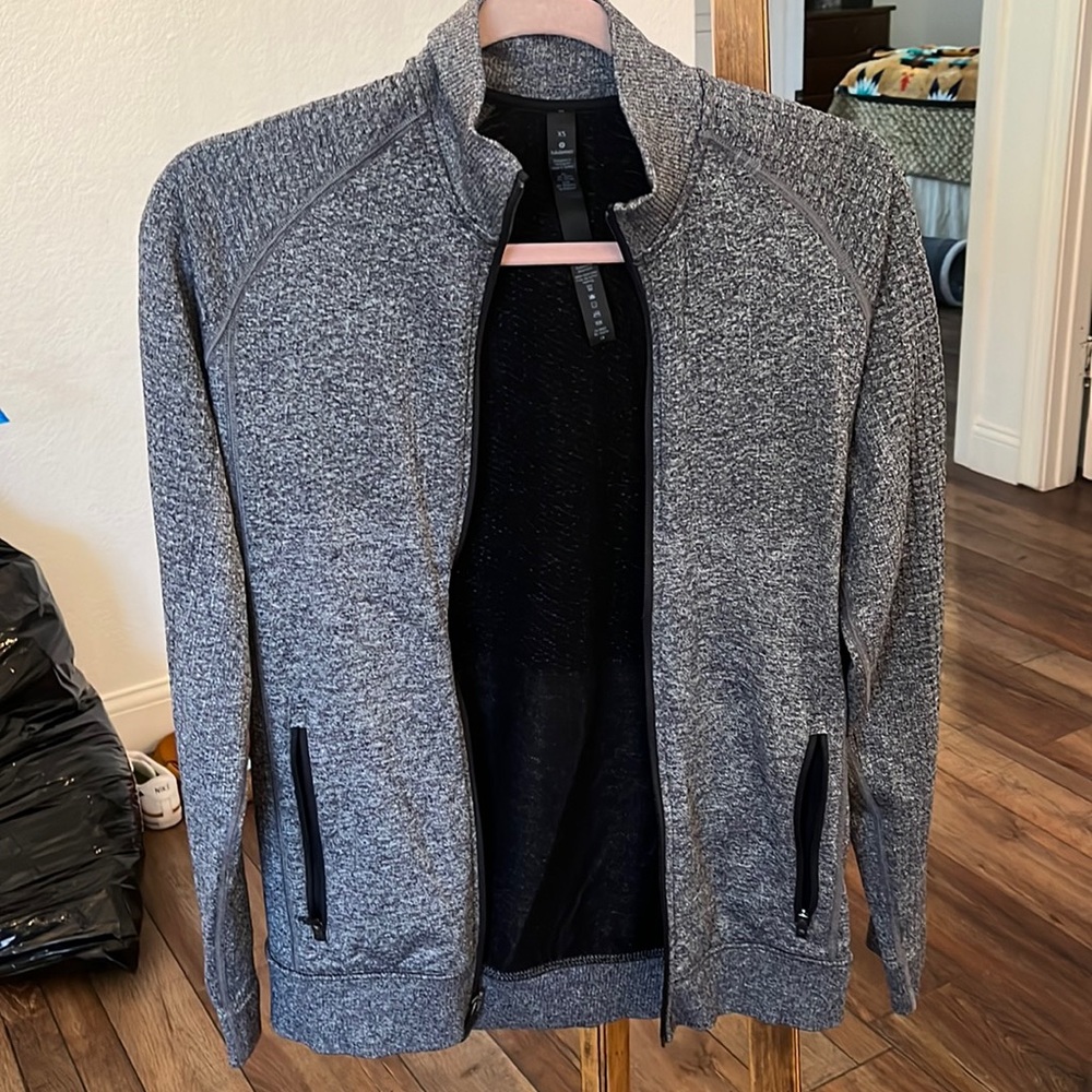 Super cute full zip jacket